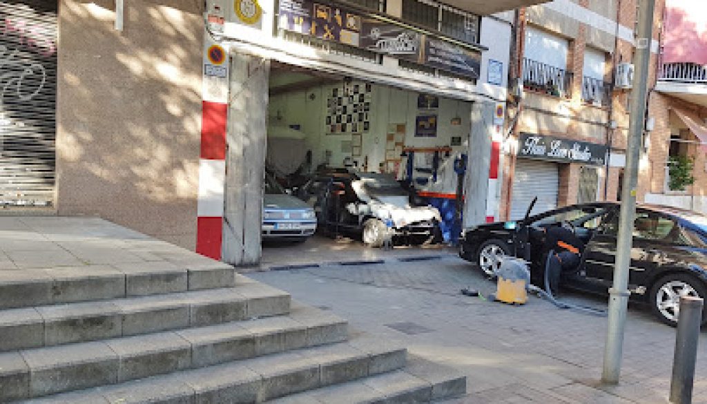 Imagen de Tallers LlanosCar