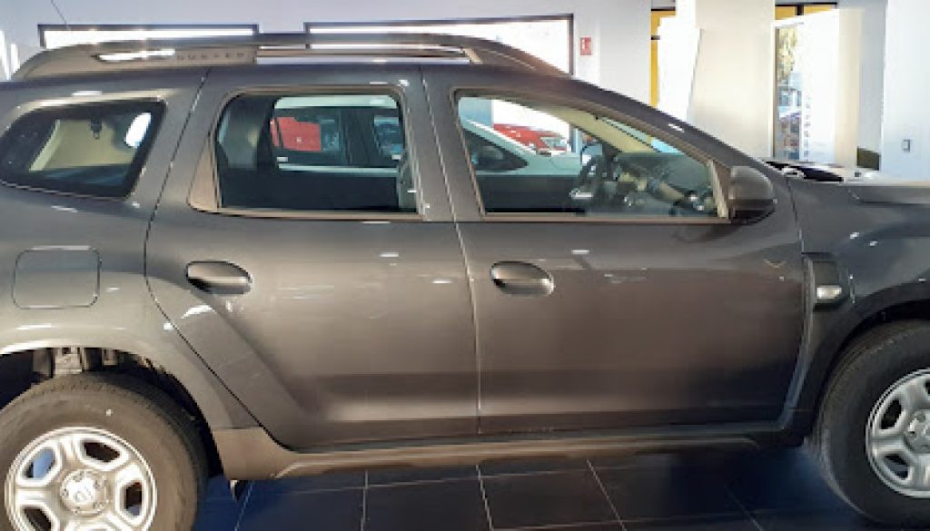 Imagen de Renault Peal de Becerro Grupo LCA