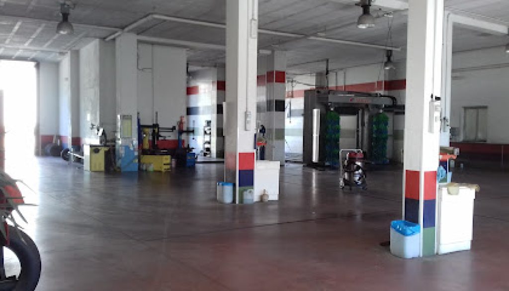 Imagen de LAVADO Y ENGRASE CAMPOGRANDE