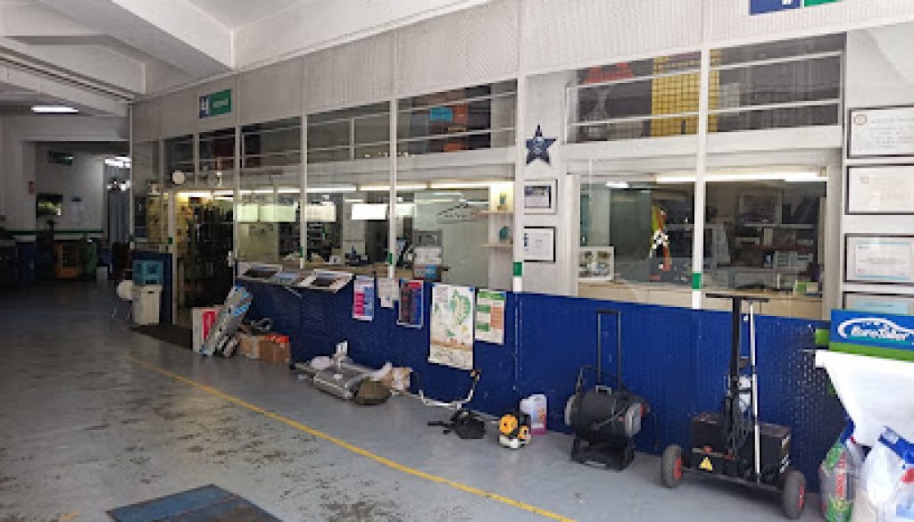 Imagen de Auto Taller Sala