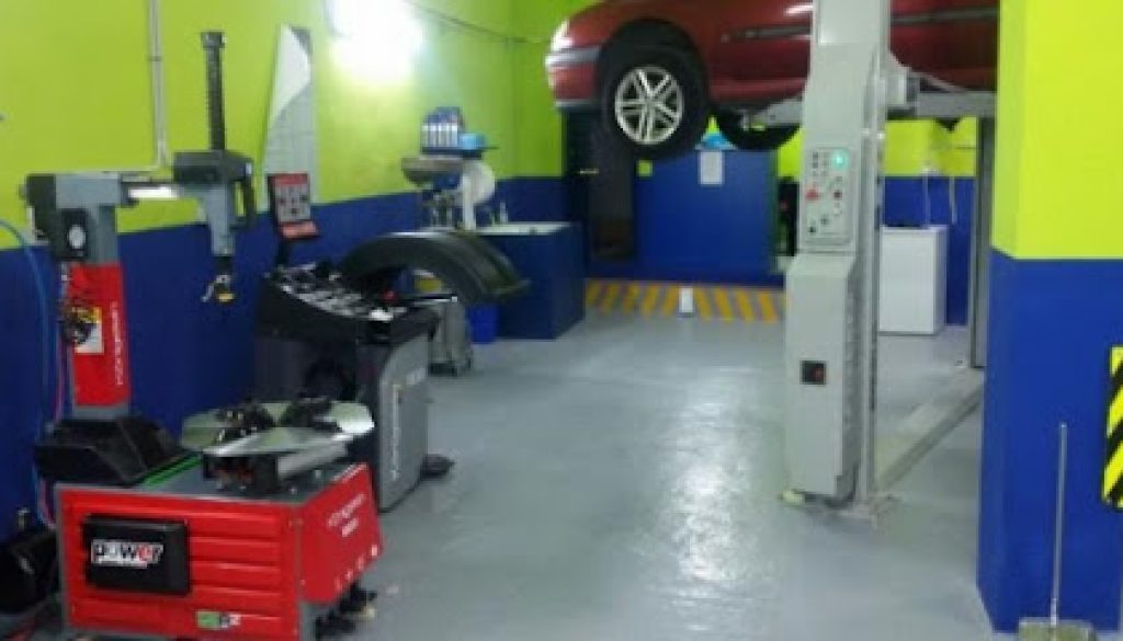 Imagen de Taller Mecanico - Serviauto Morales - Fuengirola