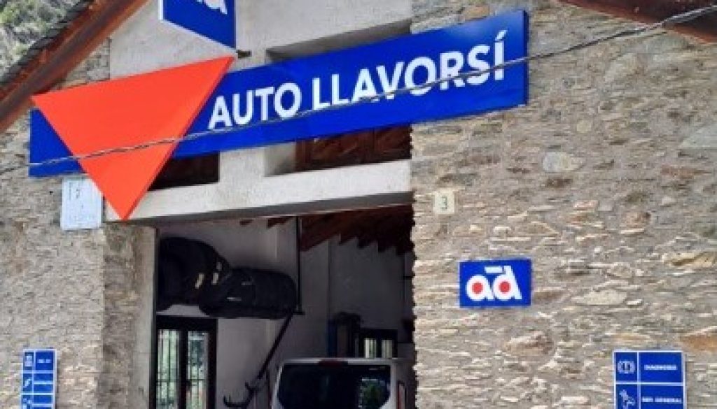 Imagen de Auto Llavorsi