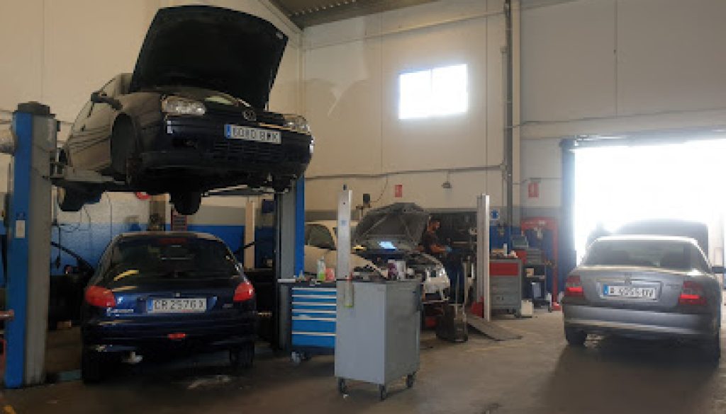 Imagen de Taller Mecanico en Torrevieja