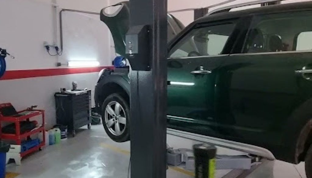 Imagen de talleres JFD RACING MALAGA GARAGE