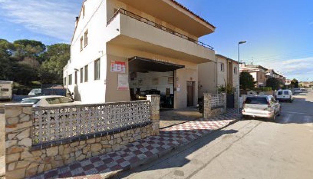 Imagen de Total Rapid Oil Change Garatge Pitu